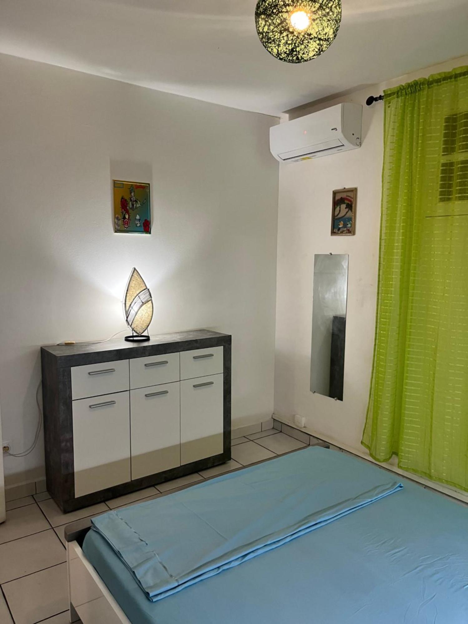 Appartement Chez Marc à Les Abymes Extérieur photo